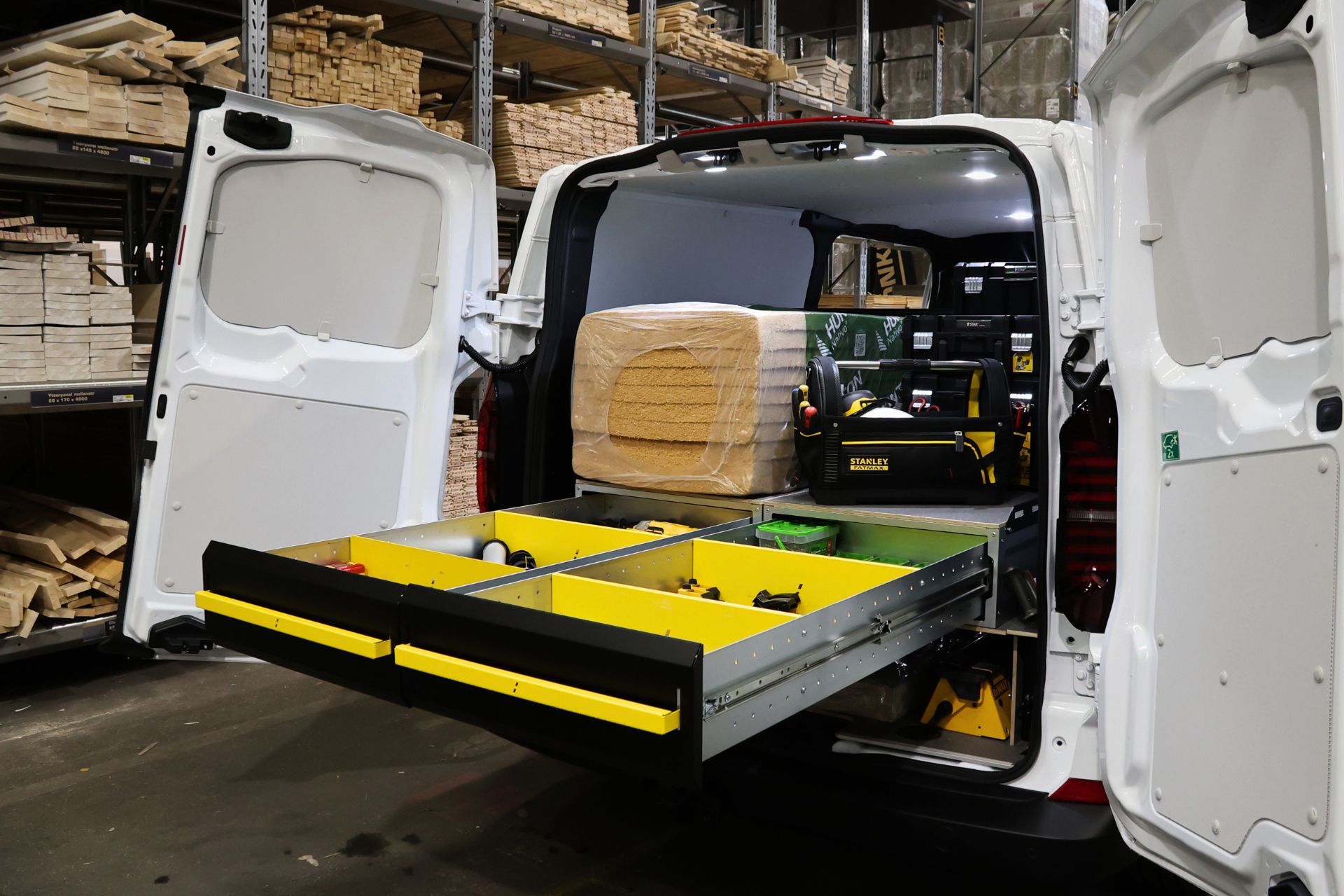 RIG 2.0 til Volkswagen Transporter 7 - Skreddersydd bilinnredning for snekkeren - Bilde 7