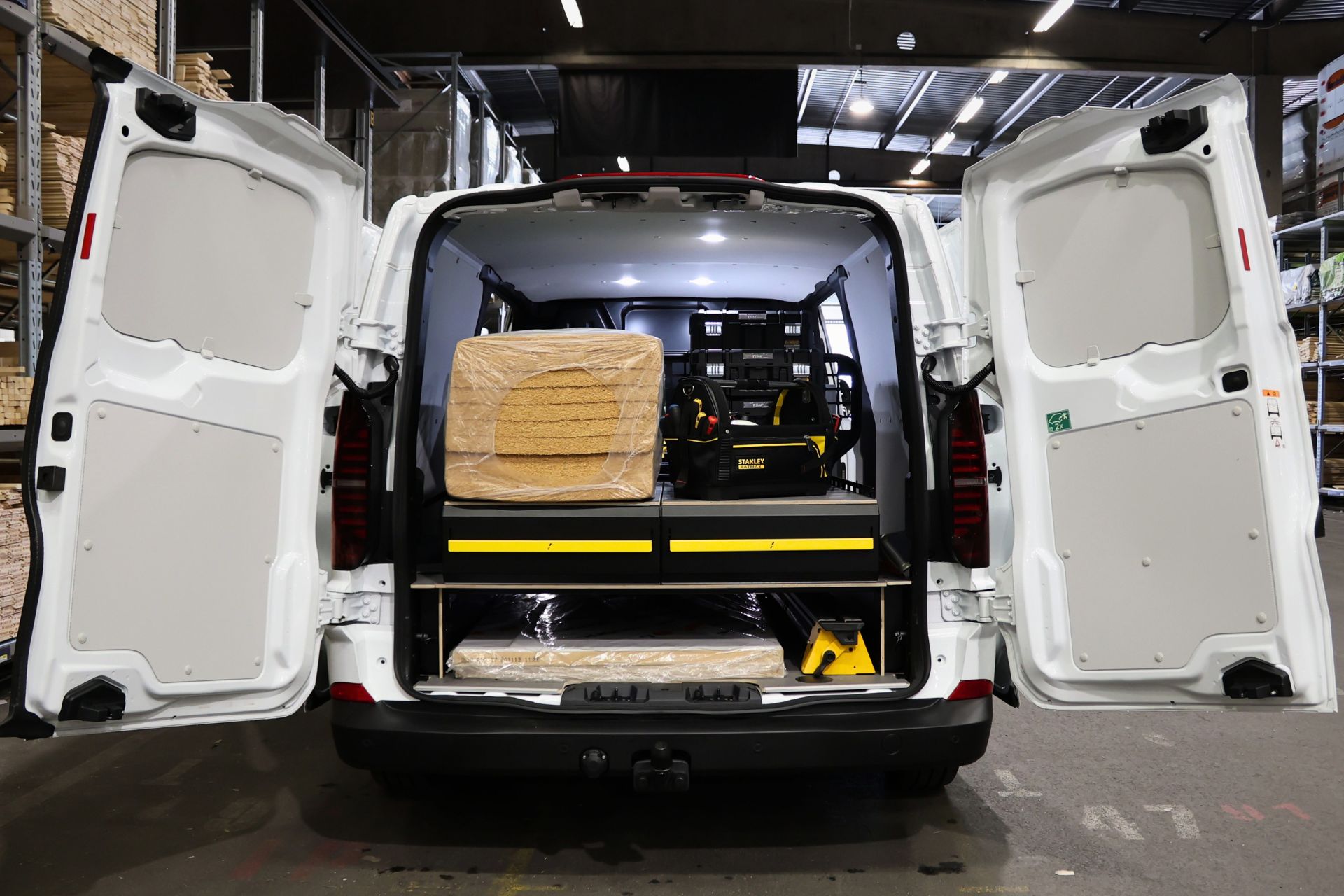 RIG 2.0 til Volkswagen Transporter 7 - Skreddersydd bilinnredning for snekkeren - Bilde 6